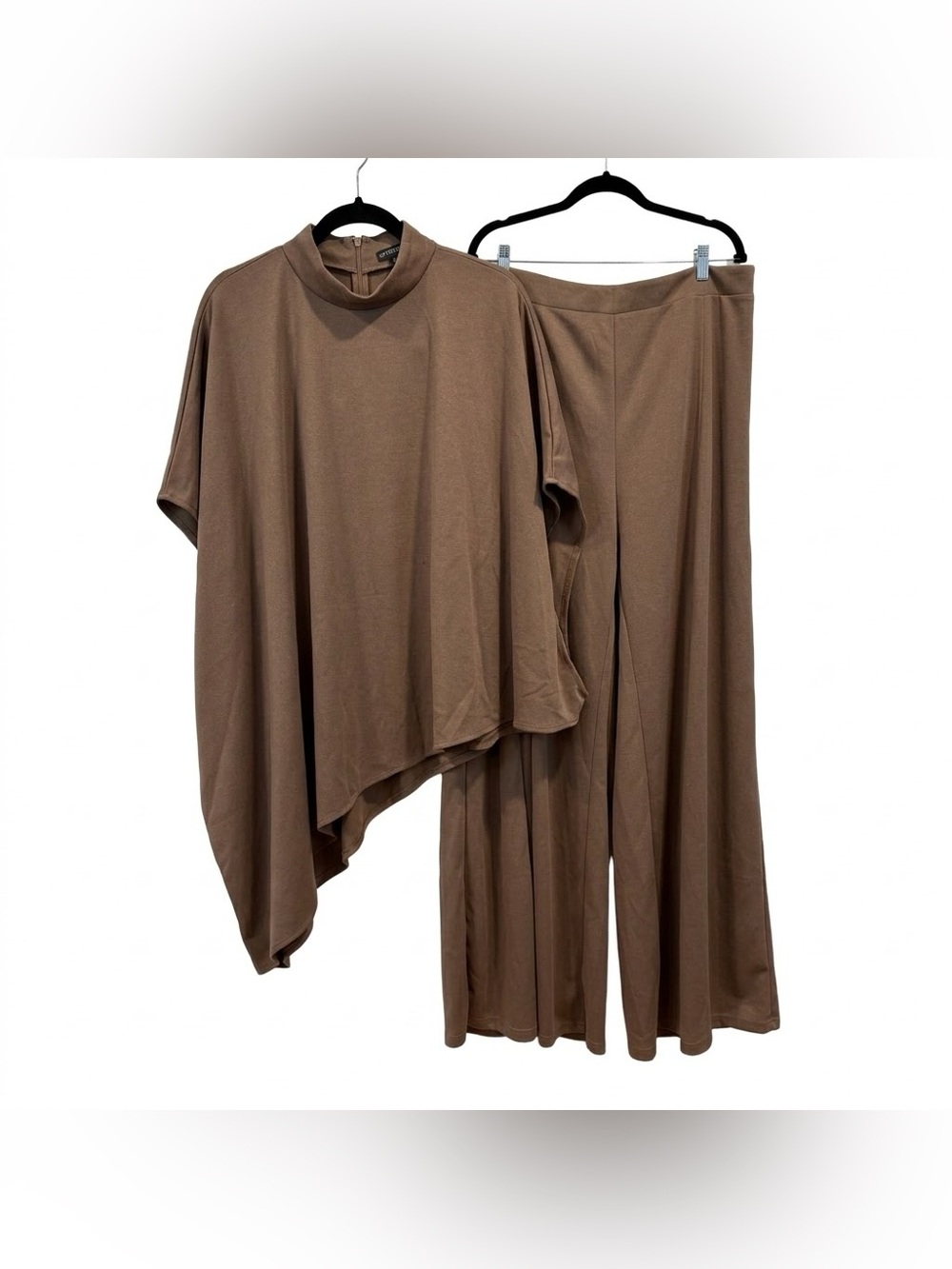 Fashion Nova Asymmetric Wide-Leg Jumpsuit in Mocha - Picture 4 of 4